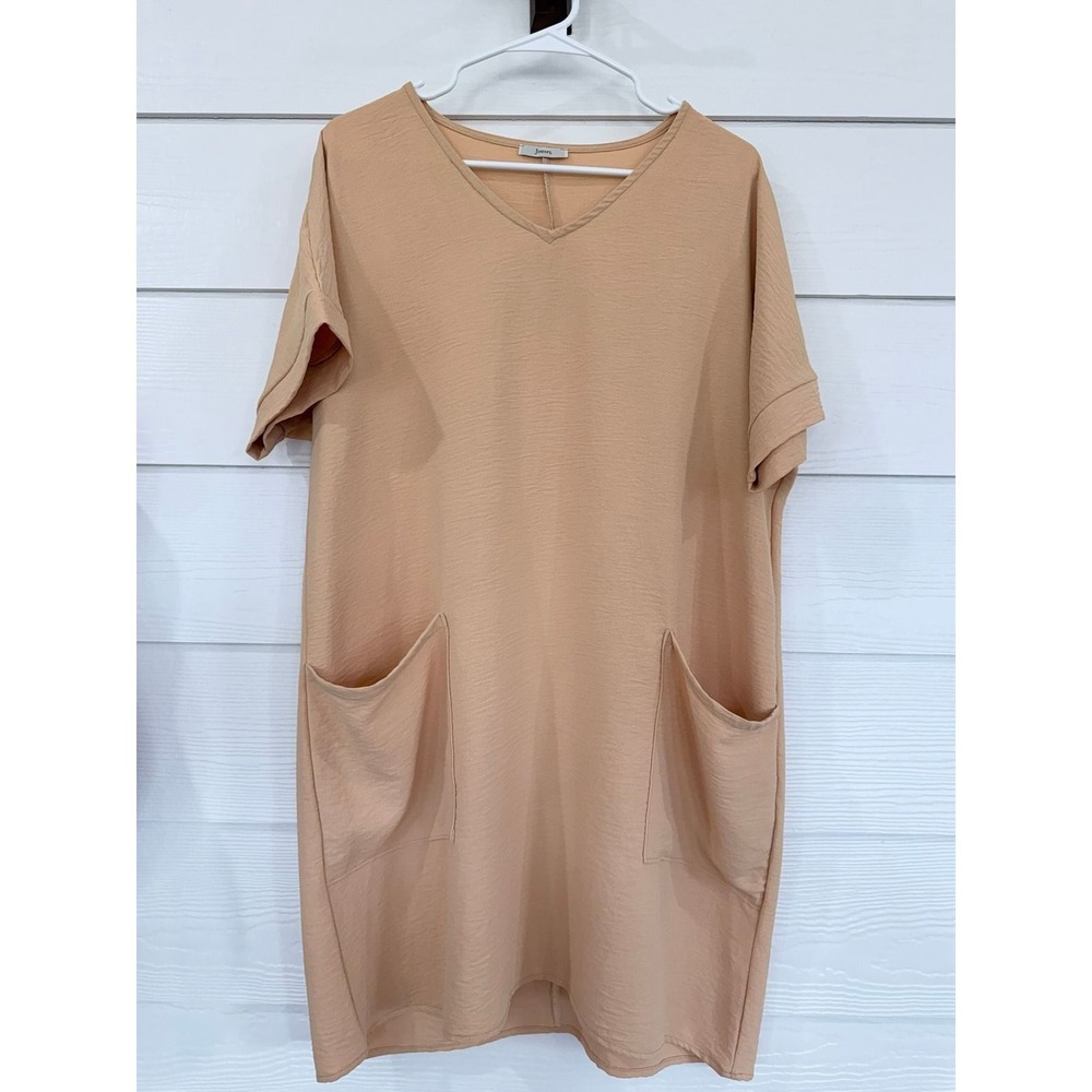 B- 50- Jodifl Tan V-Neck Short Sleeve Pocket Shift Dress C10524 Medium
